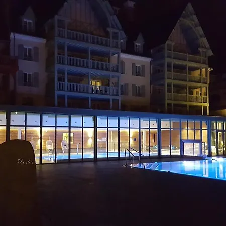 Presqu Ile De La Touques N 3404 Appartement *